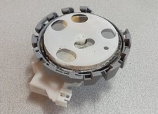 9000461082 Aiguilleur Conduite Moteur Eau lave-vaisselle Bosch SMS40D72EU 