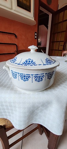 Ancienne soupière - , ou