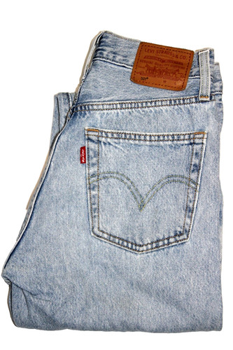 Levi 501 36200 crop - /,