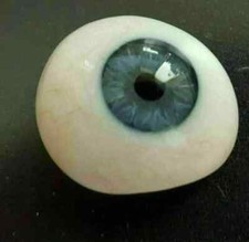 Oeil prothétique humain verre ancien oeil bleu clair artificiel