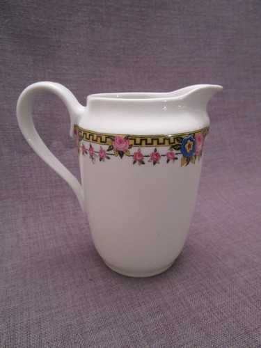 Pot lait ancien - a,