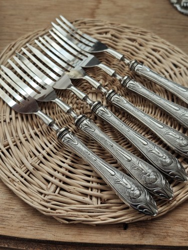 Lot fourchettes à - fourchettes,