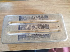 Ration de secours Armée de l'Air Algérie Boîte Aluminium