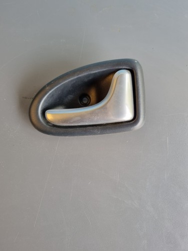 Renault clio poignée de - /,
