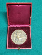 MEDAILLE DE TABLE EN BRONZE