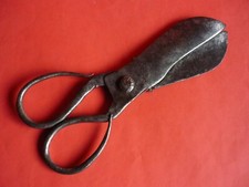 Outil ancien - Ciseaux de
