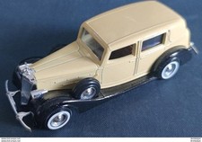 Packard Sedan 1937 Solido