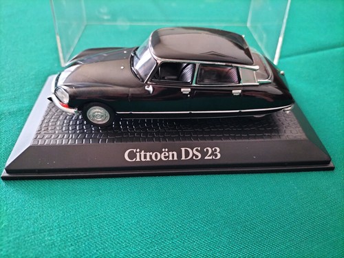 Voitures miniatures citroen - -,
