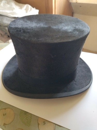 Ancien chapeau haut - de, forme