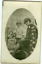 CARTE PHOTO,  une mère et sa