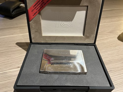 Rare sony 701s 10th - wm-701s,