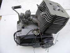 PISTON CYLINDRE CULASSE VILEBREQUIN BOITE DE VITESSE EMBRAYAGE MZ 