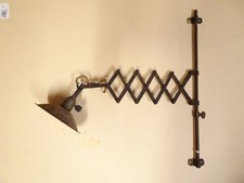 Applique.Lampe Accordéon .Dans son jus.Début XX°.Fer forgé.Désign industriel.