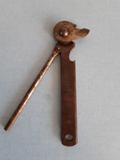 Ancien Ouvre-boîte Décapsuleur Clé à sardines en métal PERFECT WEEK-END