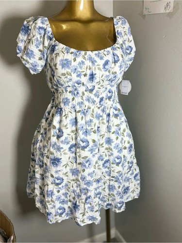 Hollister white dress with - white,