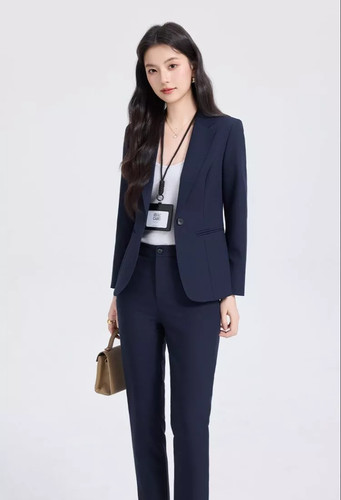Tailleur femme élégant avec - tailleur,
