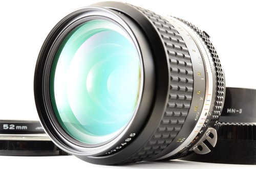 Objectif grand angle nikon - grand,