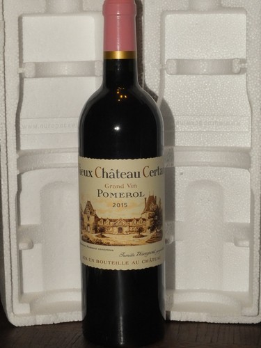 Vieux château certan - château, 2015