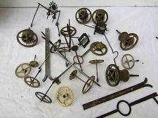 cp.. lot d engrenages rouages pieces d horloge comtoise