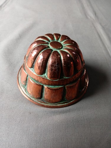 Ancien moule gâteaux - moule,
