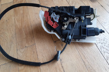 VOLKSWAGEN TOURAN 1T GACHE