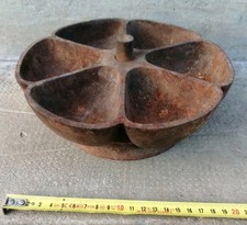 F5- Sebile marguerite en fonte de cordonnier tourniquet 6 compartiments