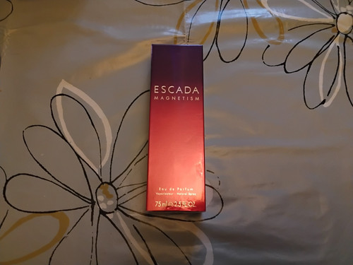 Magnetism escada parfum neuf - escada,