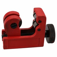 Mini coupe-tubes portatif pour