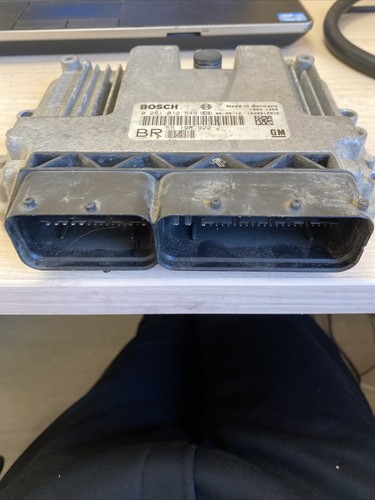 Calculateur moteur opel vectra - calculateur,
