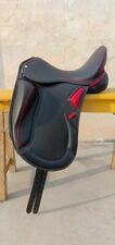 Selle de dressage en cuir