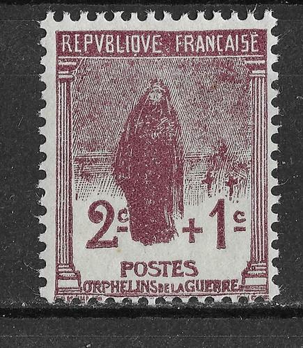 Tres beau orphelins yett - tres,
