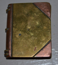 Ancien Briquet de Poilu en Forme de Livre en Laiton  14/18 à Restaurer