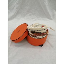 Carré plissé HERMES avec