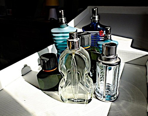 Lot flacons parfum vides - de,