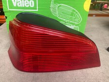 PEUGEOT 106 - dep 4/96 - FEU  ARRIERE GAUCHE COMPLET  - VALEO 086190 - NEUF
