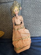 Poupée sur socle Vintage Style Barbie 