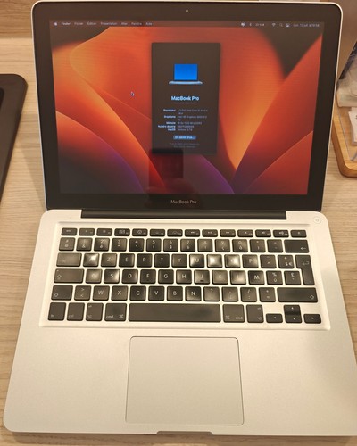 Macbook pro apple i5 - 13",