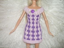 Robe pour poupée mannequin