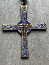 croix pectorale Dominique