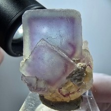 Cube de fluorite fantôme