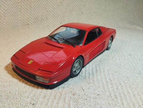 Ferrari testarossa 1984 - 1984, 1/18