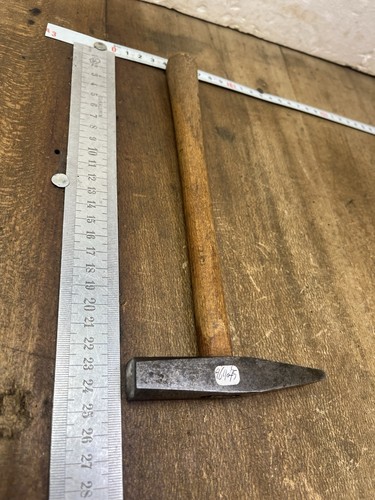 Petit marteau outil - marteau, ancien