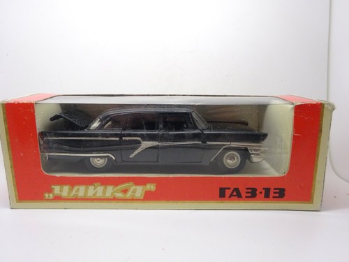 Tschaika gaz13 limousine - gaz13-,