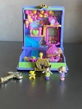 Polly pocket purple book - polly,