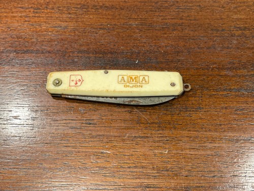 Ancien couteau multifonctions - ancien,