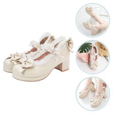 1 paire de chaussures à