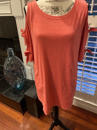 Easel tunic size - easel,