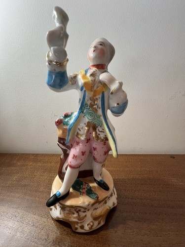 Belle figurine porcelaine