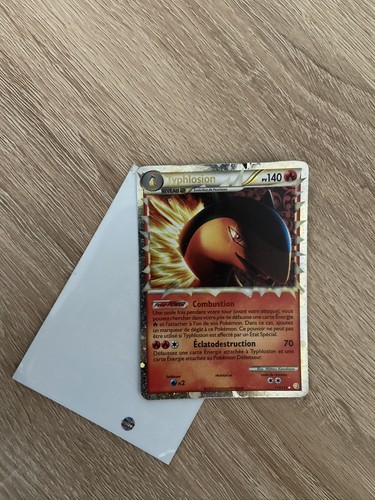 Carte pokémon typhlosion - carte,