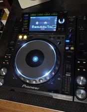 1x Pioneer CDJ-2000 Nexus DJ
